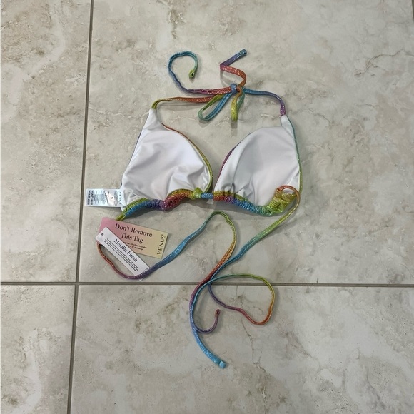 NEW VENUS Shine Bahamas Bikini Too - Picture 6 of 8